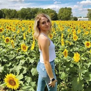 Meet your Posher, Karleigh